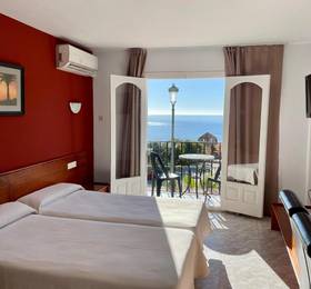 Туры в Apartamentos Balcon de Maro в Испании