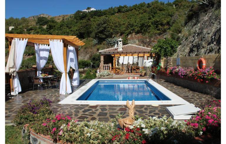Holiday home Nerja 75 with Outdoor Swimmingpool