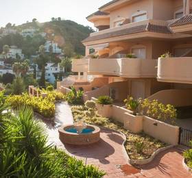 Aloha Hill Club Apartment в Марбелье
