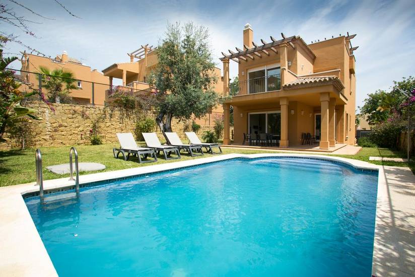 Villas Altos De Marbella Испания, Марбелья