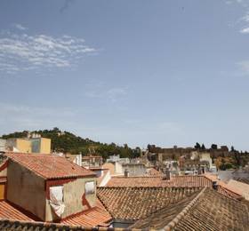 Atico con terraza y vistas в Малаге