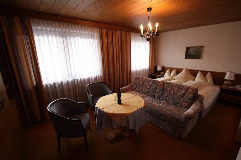 Tiroler Weinstube