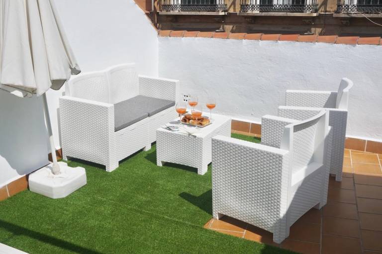 Live Apartments Atico Merced