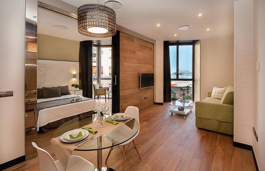 Apartamentos Suites Oficentro Deluxe Испания, Малага