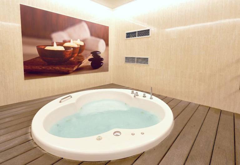 Hotel Garbi Millenni