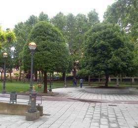 Pension Parque del Ebro в Логроньо