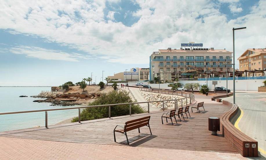 Hotel Flamingo 4* Испания, Амполья