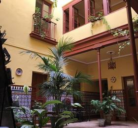 Pension las Palomas в Херес-де-ла-Фронтере