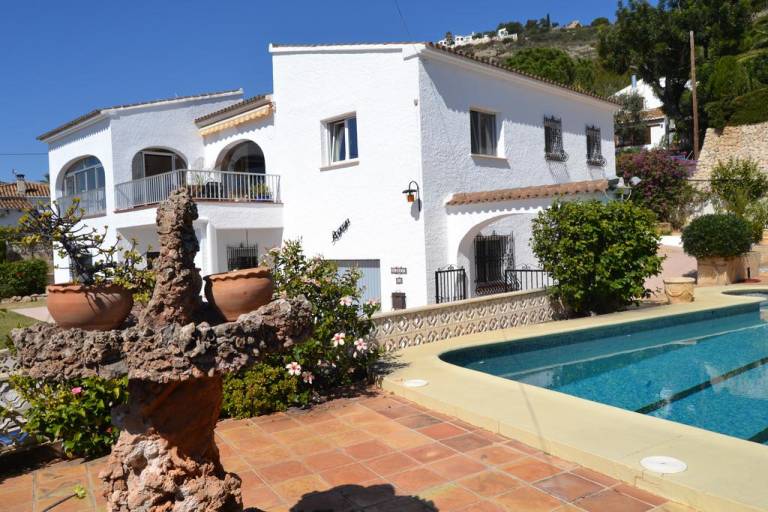 Casa Rogaya