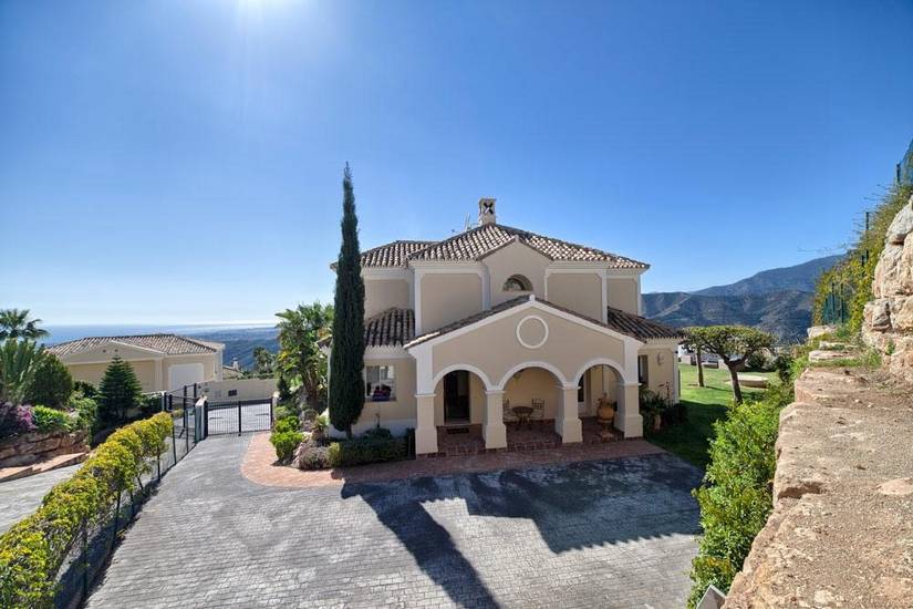 B&B Ave del Paraiso Marbella Испания, Истан