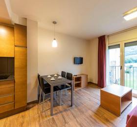 Apartaments Trainera в Эстерри-д'Анеу