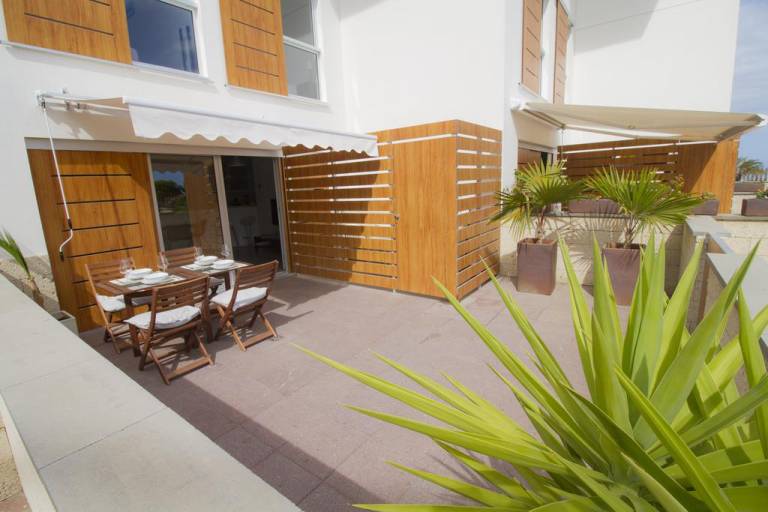Sea view brilliant 2 bedroom Apartment