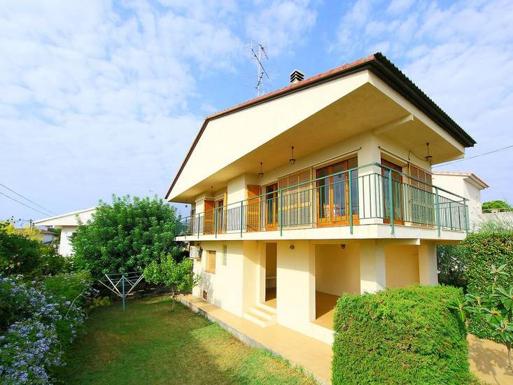 Angel Guimera 2* Испания, Крешель