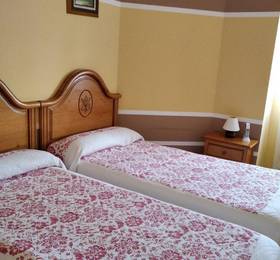 Отдых в Pension Vega De Pas - Испания, Комильяс