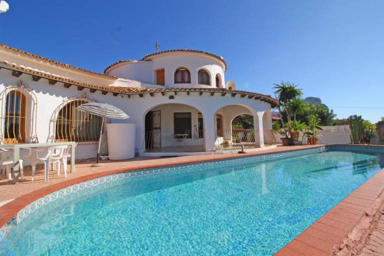Holiday Villa Redonda