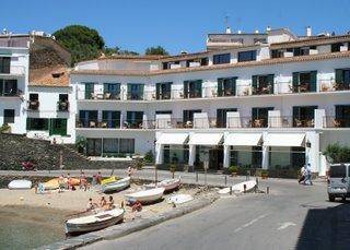 Hotel Playa Sol 4* Испания, Кадакес