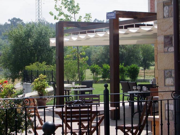 Hotel Valle de Cabezon