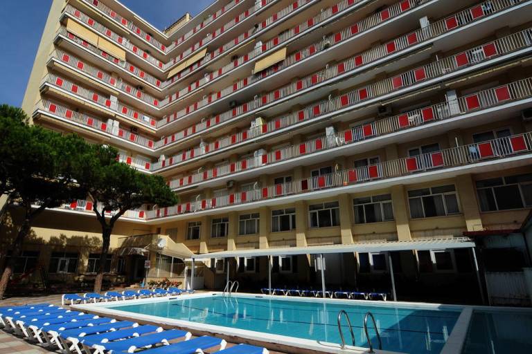 Apartaments AR Els Pins