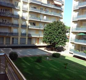 Apartamentos Montserrat в Бланесе