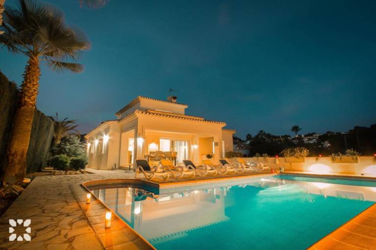 Abahana Villa Baladrar