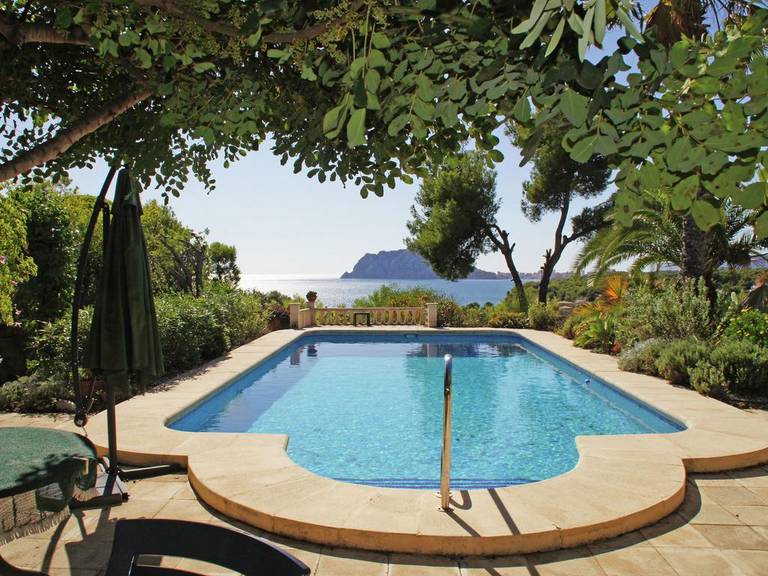 Casa Rovila