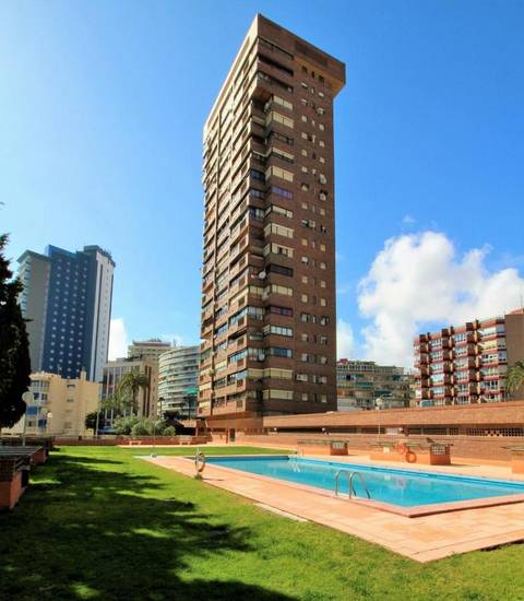 Los Pinos Испания, Бенидорм