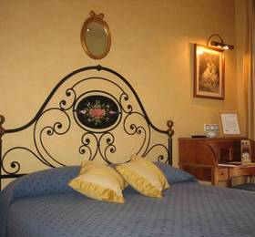 Hotel Santiago в Бенавенте