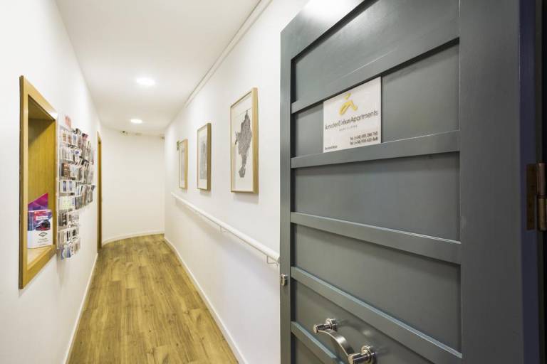 Amister Apartments