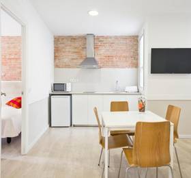 Туры в BcnStop Parc Guell в Испании