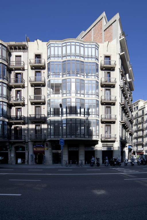 Serennia Apartamentos Ramblas - Placa Catalunya