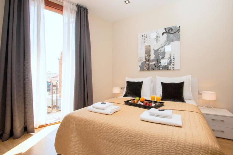 Plaza Espana Apartments