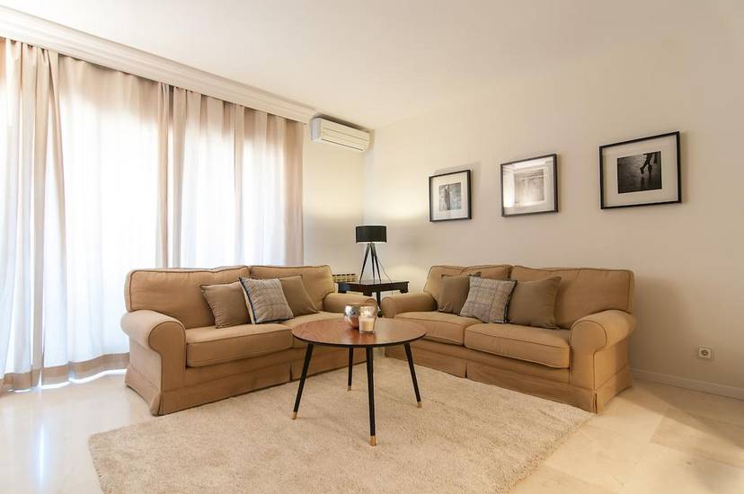 Rent a Flat in Barcelona - Eixample Испания, Барселона