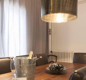 ApartsNouBcn Les Corts в Барселоне