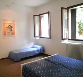 Pesaro Apartment в Венеции