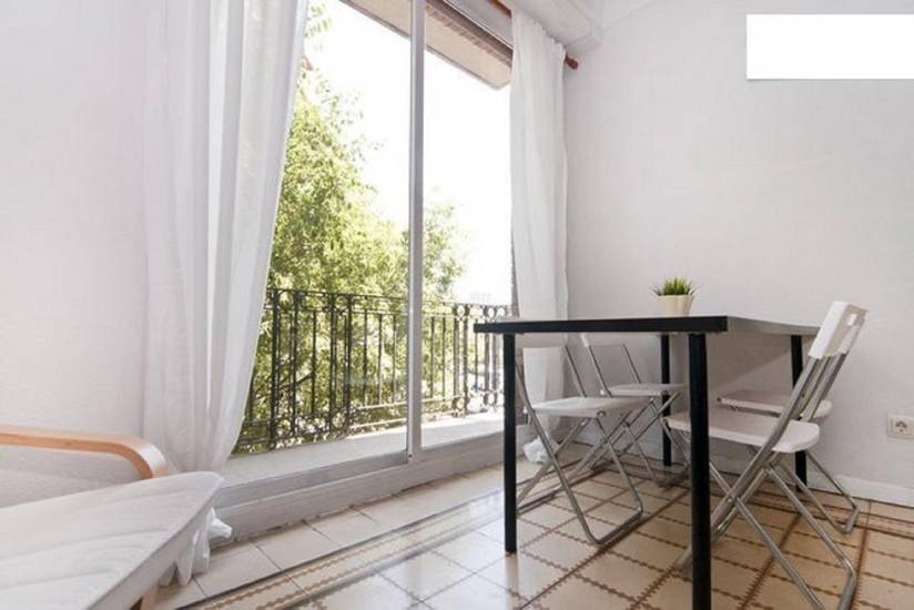 Cozy Apartment near Sagrada Familia Испания, Барселона