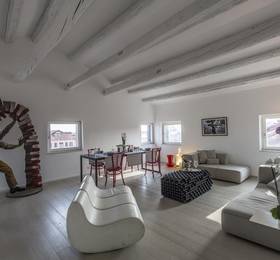 Туры в San Lorenzo Luxury Penthouse в Италии