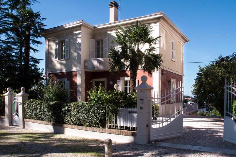 Residenza Ambrogi B&B