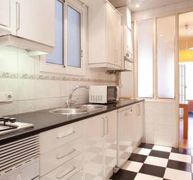 AB Calabria Apartment в Барселоне