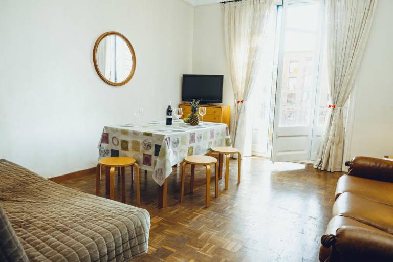 Grand Central Apartment
