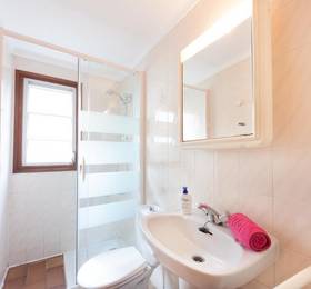 Three-Bedroom Apartment Pals Girona 2 в Бегуре