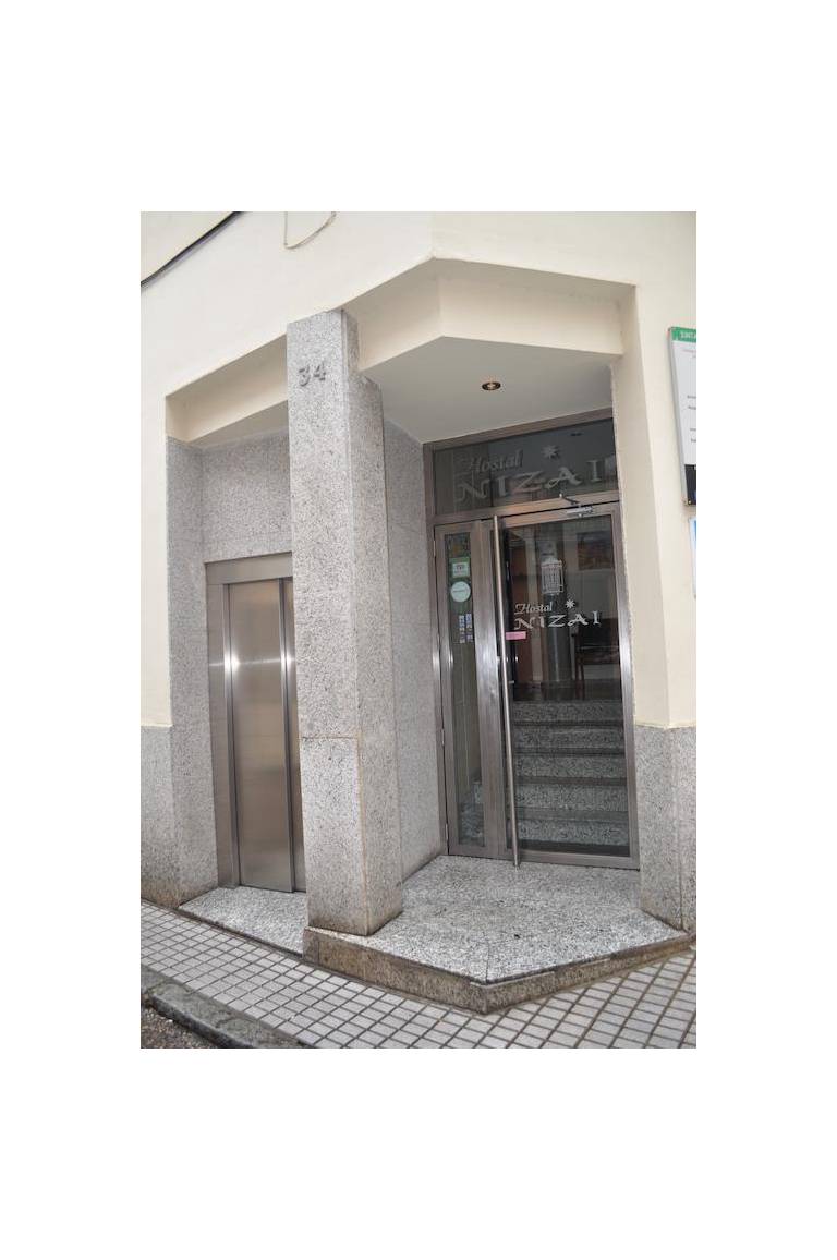 Hostal Niza I II