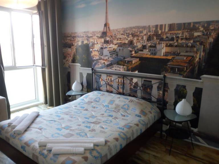 B&B International