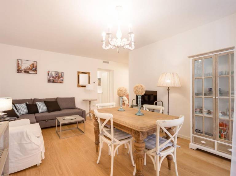 Suite with Terrace 24 via Roma