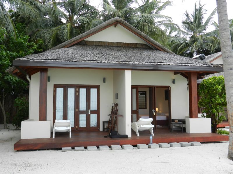 Summer Island Village 3*