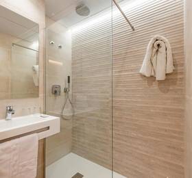 Hostal La Lonja в Аликанте