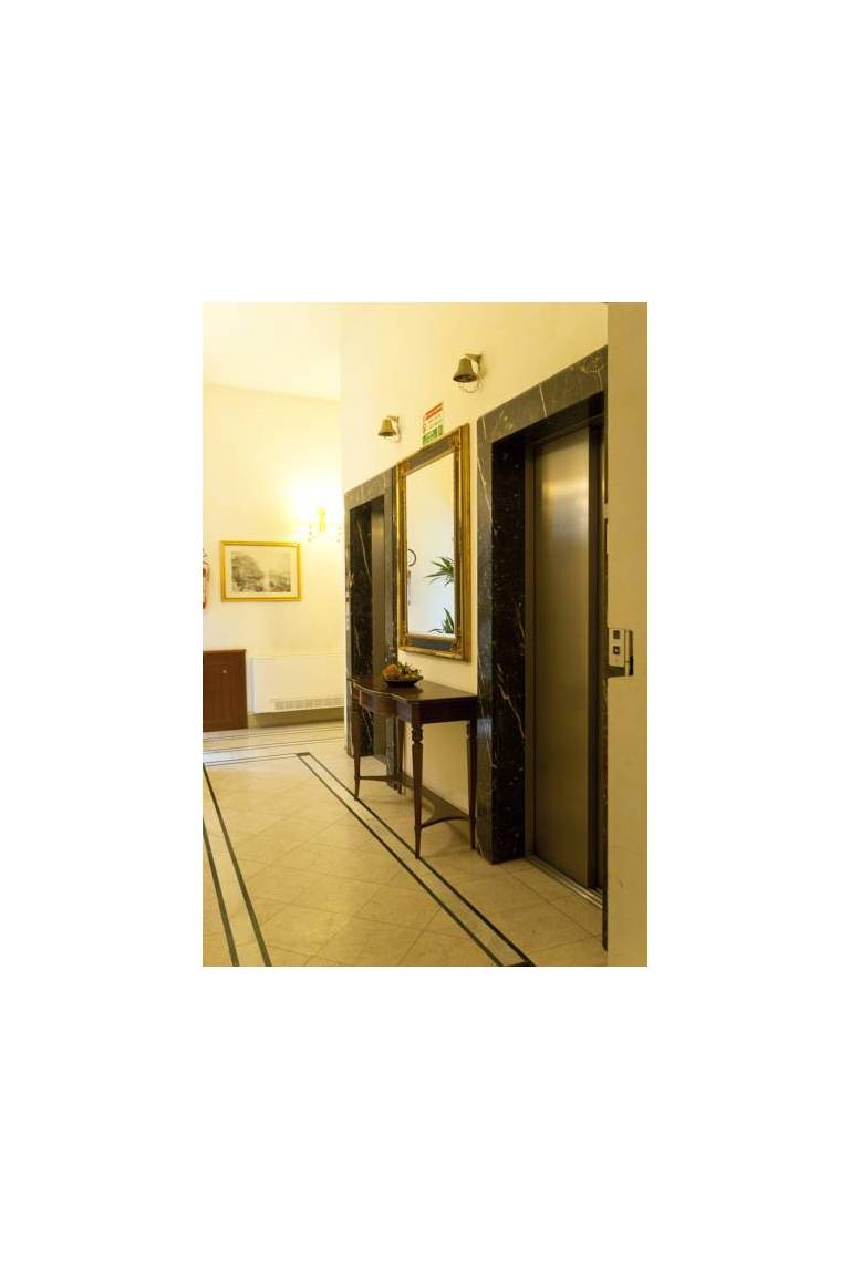 Cavaliere Palace