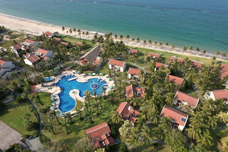 Palm Garden Beach Resort & Spa