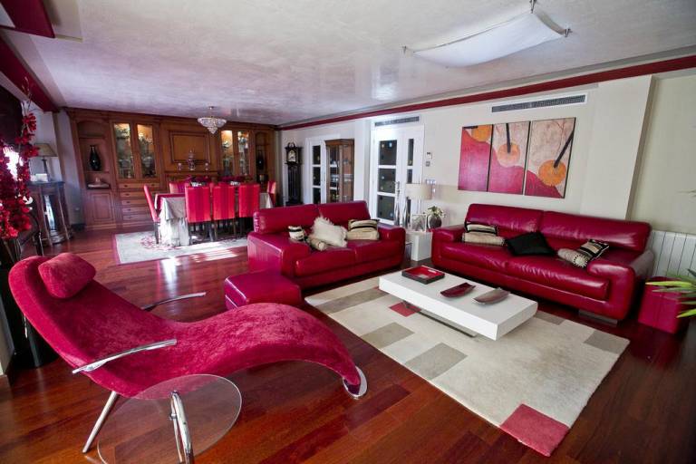 Center Luxury Apartment