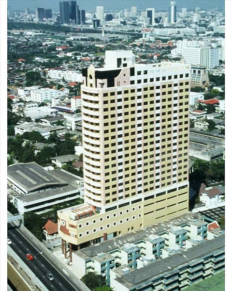 Grand Tower Inn 3*