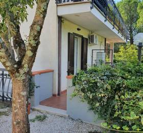 B B Villa Maria в Терни